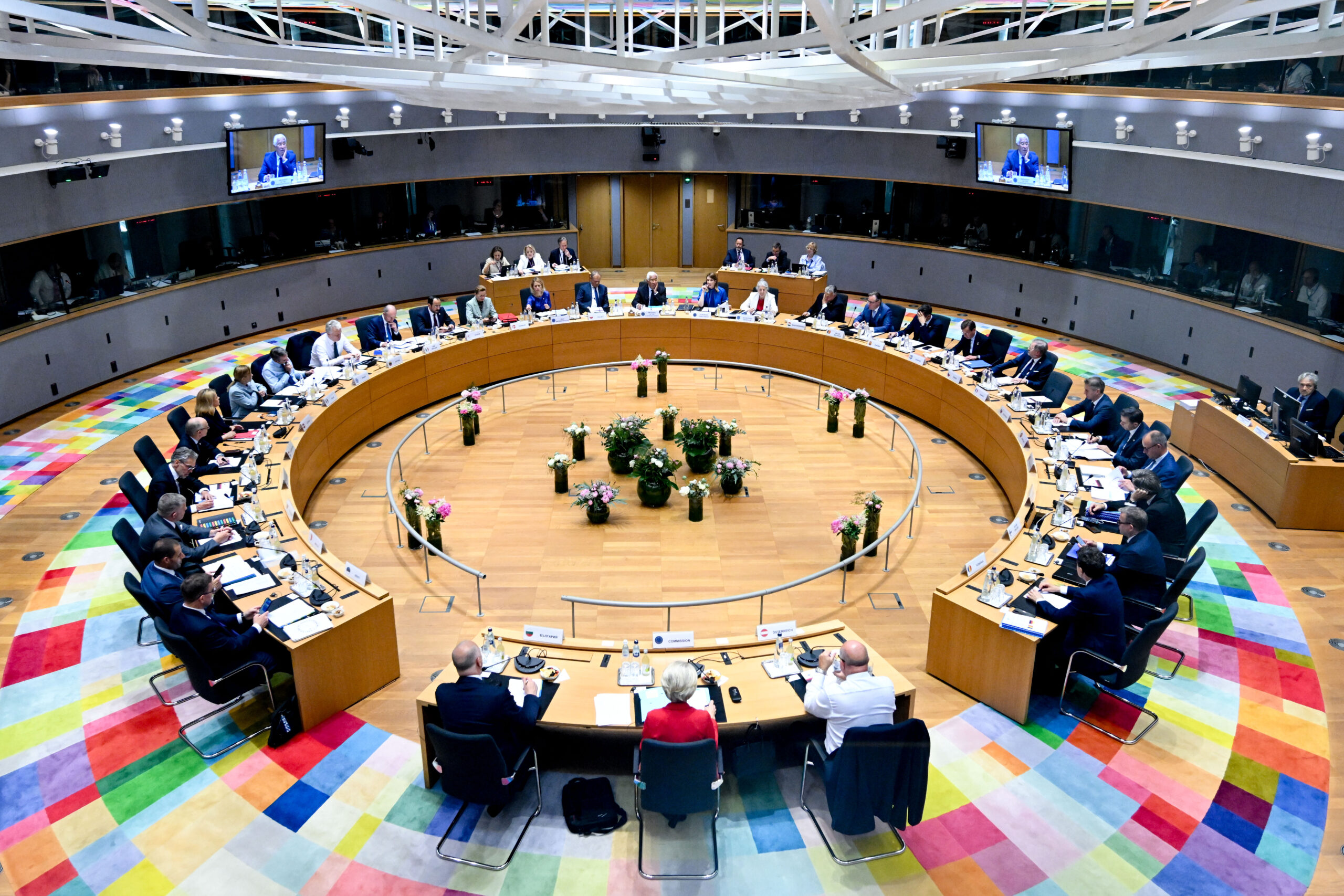 Szczyt Rady Europejskiej w Brukseli – przywódcy UE omawiają pożyczkę dla Ukrainy