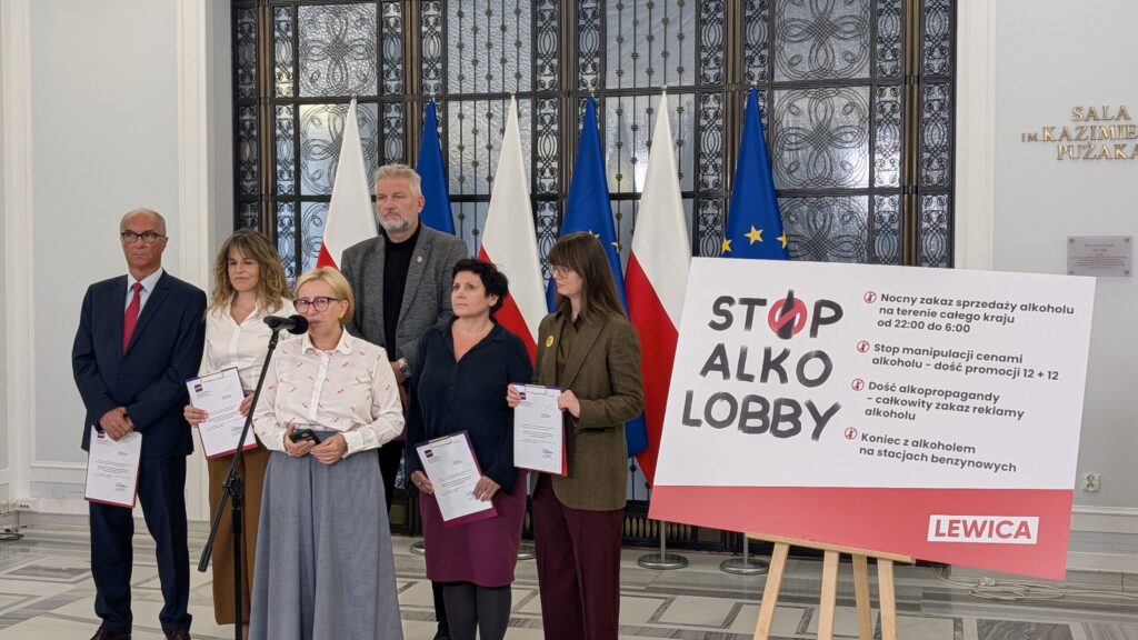 nocny zakaz sprzedaży alkoholu – dane z miast pokazują spadek przemocy i interwencji policji