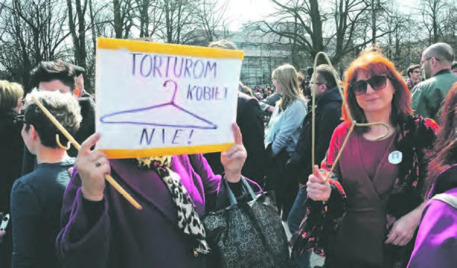 W porządnej kamienicy…