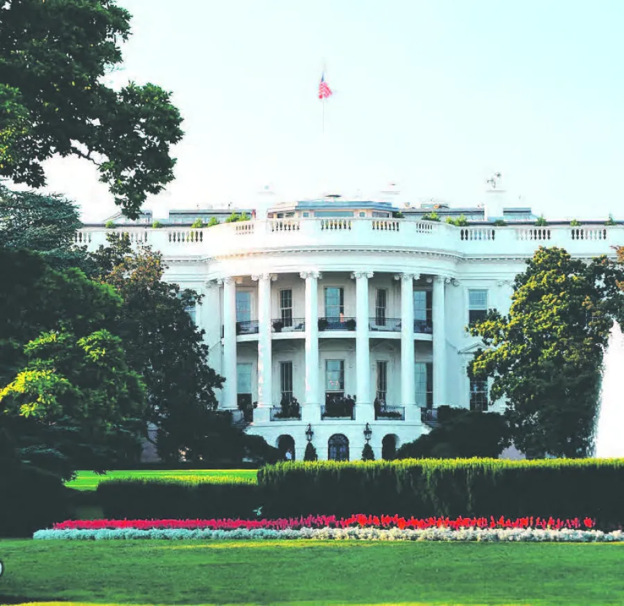 Komunikaty Białego Domu i Krzysztofa Szczerskiego