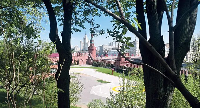 Wojna hybrydowa czy fascynacje rusofobów