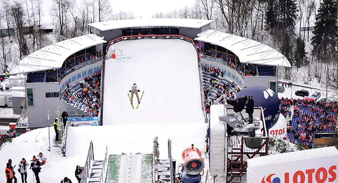 PZN przegiął  z cenami biletów