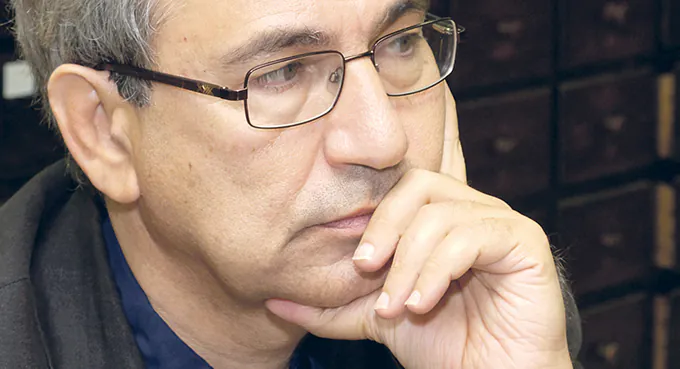 Pamuk wierzy w powieść