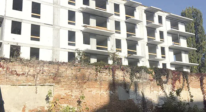 Pokażę Wam Dwie Warszawy