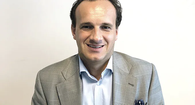 Mniej partyjniactwa, więcej profesjonalizmu