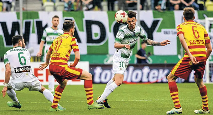 Lechia daleko od Lecha
