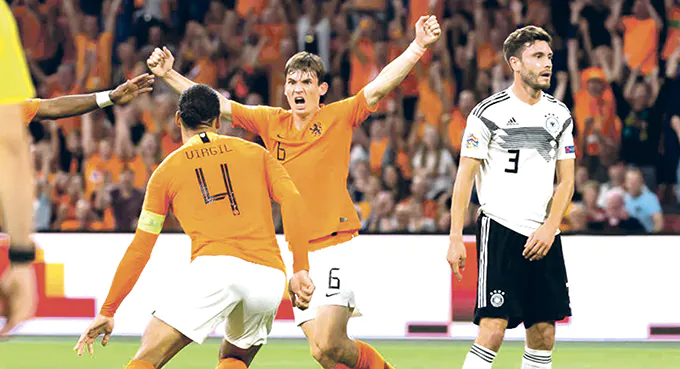 Holendrzy zagrali dla Polski