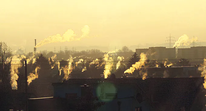 Smog atakuje, rząd obiecuje