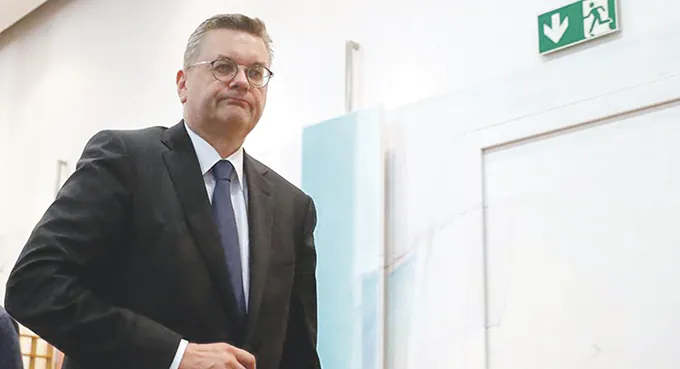 Niemieccy działacze też biorą w łapę