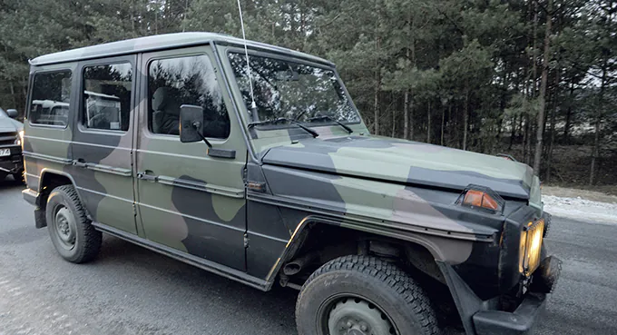 Stoi ułan na widecie…