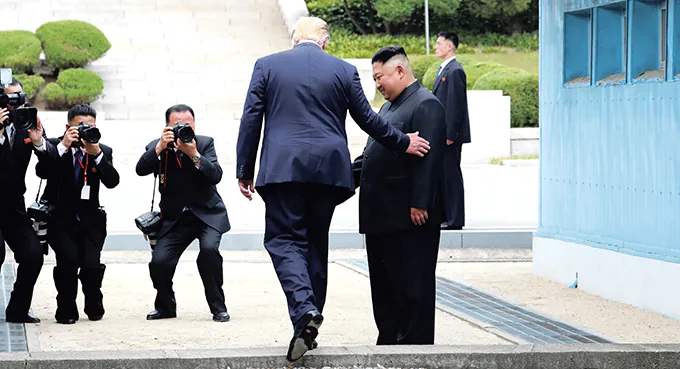 Trump przekracza 38 równoleżnik