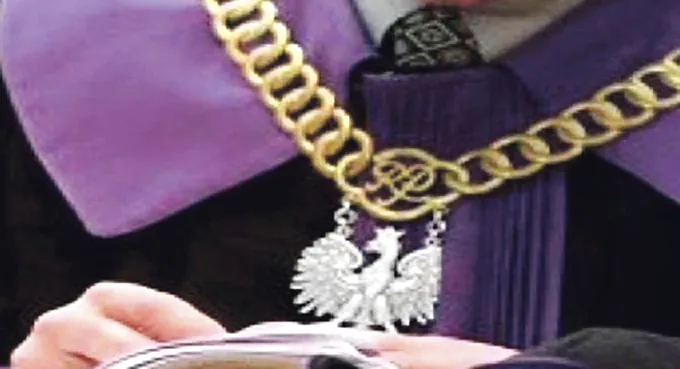 Jak politycy PiS psują prawo