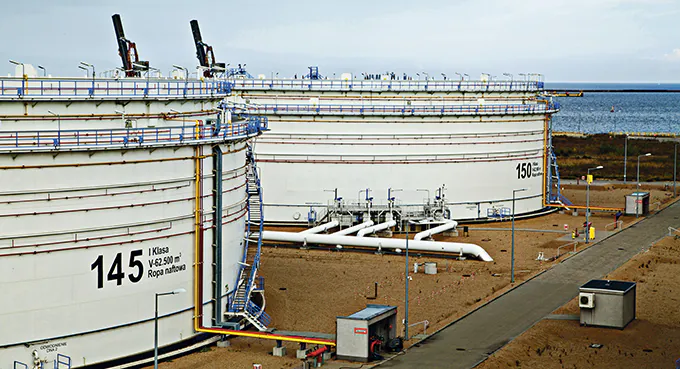 Nie ma miejsca dla ropy i paliw