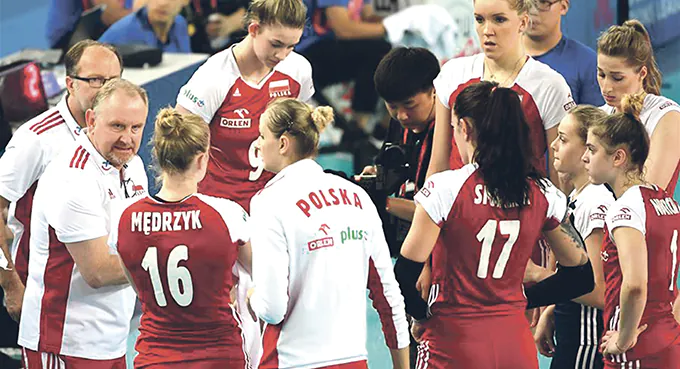 Polki znów za Serbkami