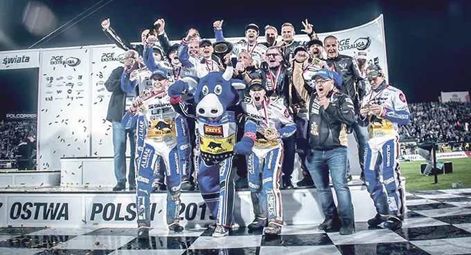 Unia Leszno nadal na tronie