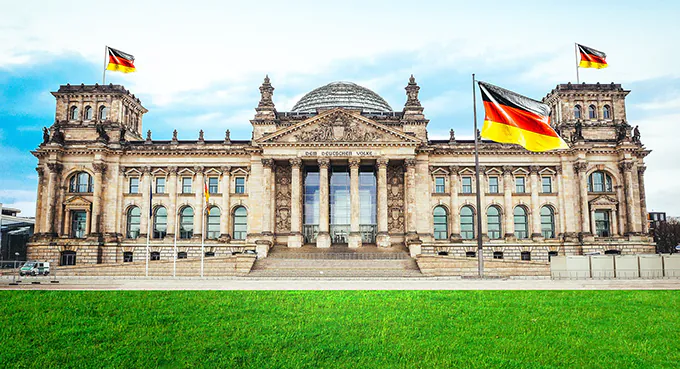 SPÓR O REPARACJE WOJENNE