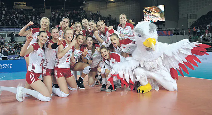 Bunt w kadrze siatkarek