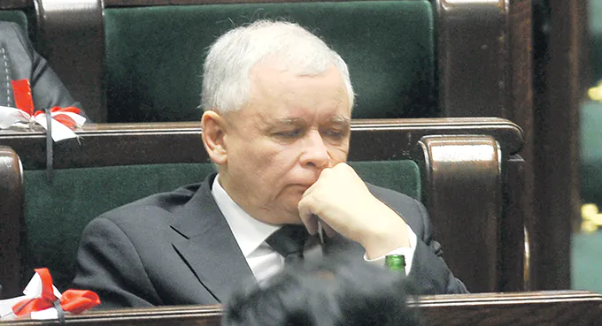 Zapowiedź kryzysu władzy