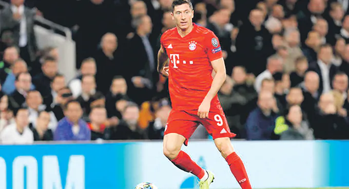 Lewy ma mocnych konkurentów