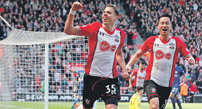 Jan Bednarek także strzela gole