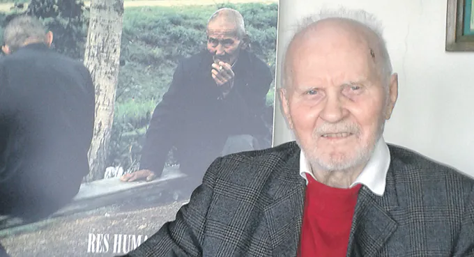 90 lat Eugeniusza Kabatca Pisarz twórczych metamorfoz