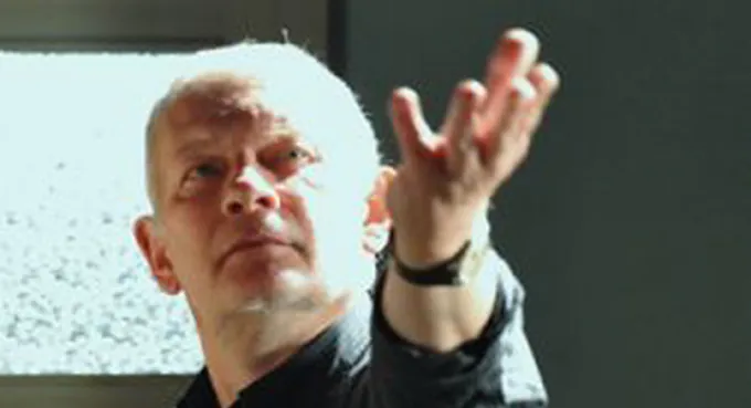 Ironista paradoksalny