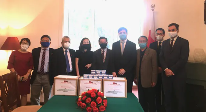 Dar wietnamskich absolwentów