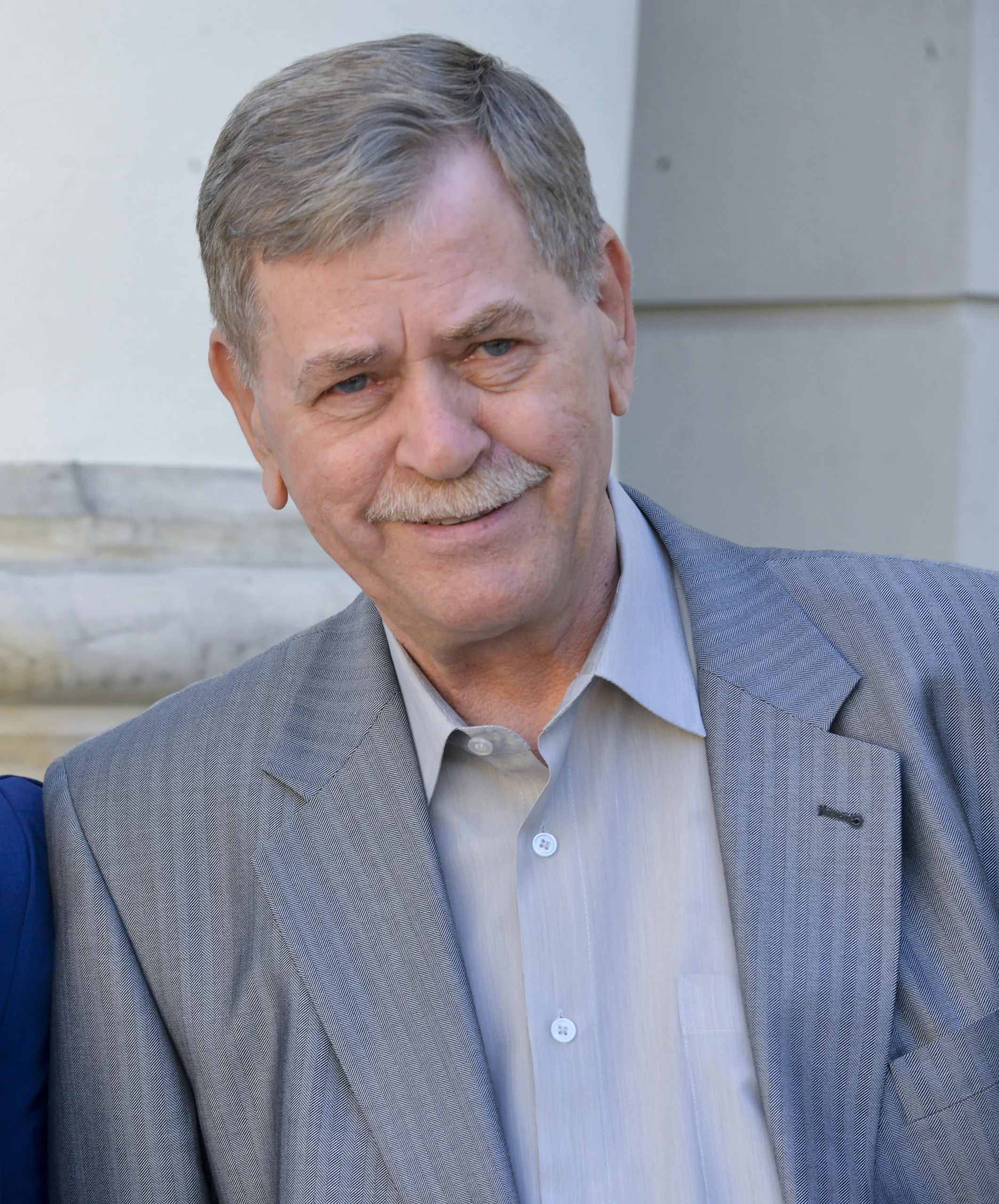 Zjednoczone stany nadzwyczajne