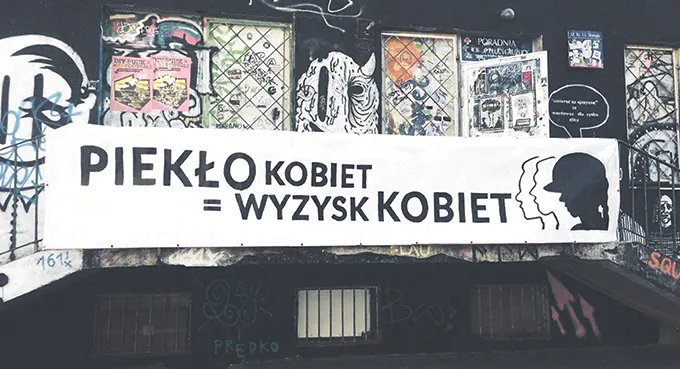 Grzywna za obronę praw kobiet?
