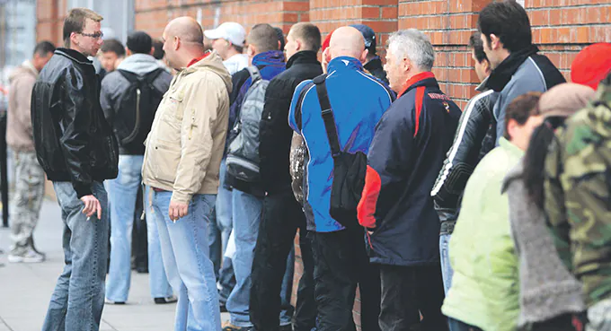 Kapitalizm wyłazi z czarnej dziury