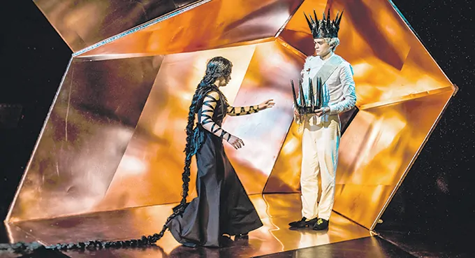 Izolacja jest zabójcza dla teatru