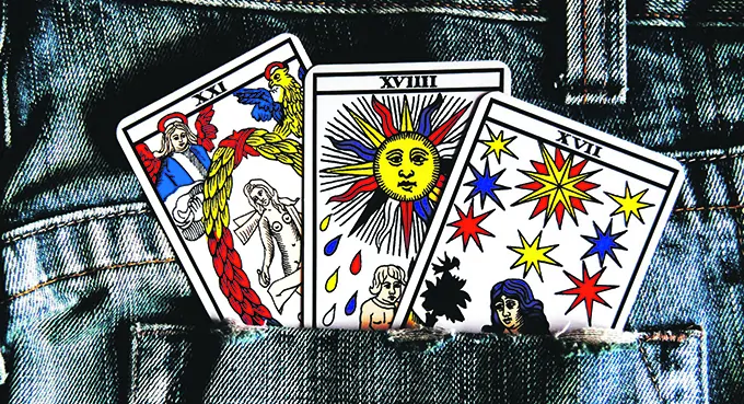 Pan Ruiny czyli przyszłość zapisana w kartach