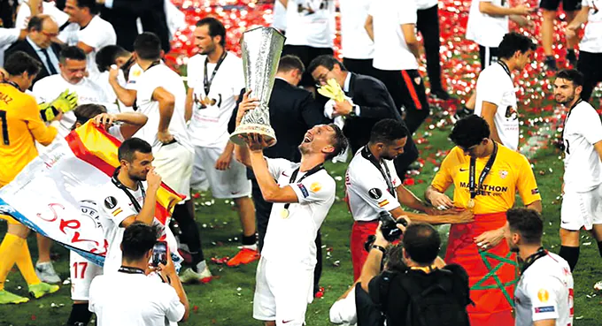 Sevilla zgarnęła puchar