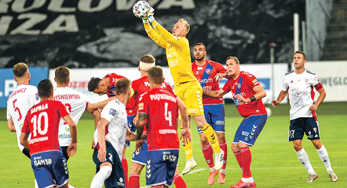 Raków rządzi w lidze