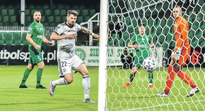 PKO Ekstraklasa: Legia przeszła Wartę