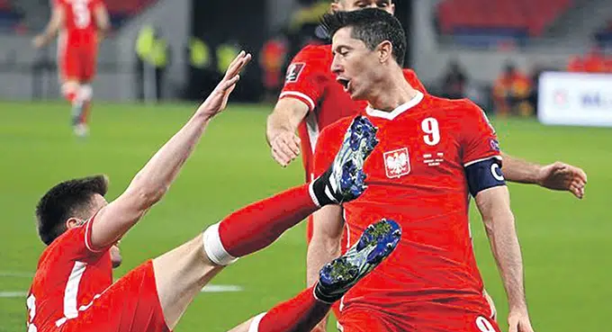 Dopiero mecz z Anglikami pokaże, ile Paulo Sousa jest wart jako trener kadry Polski