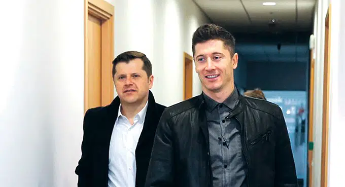 Kolejna odsłona wojny Lewego z byłym agentem