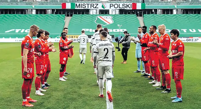 PKO BP Ekstraklasa: Legia, Pogoń i Raków zarobiły najwięcej