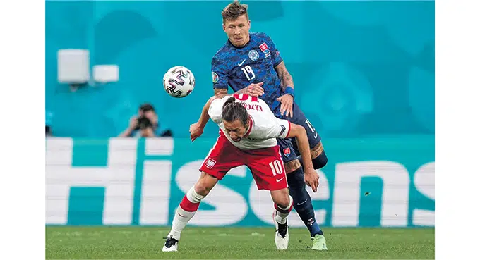 Euro 2020/21: Paulo Sousa  cudu nie dokonał