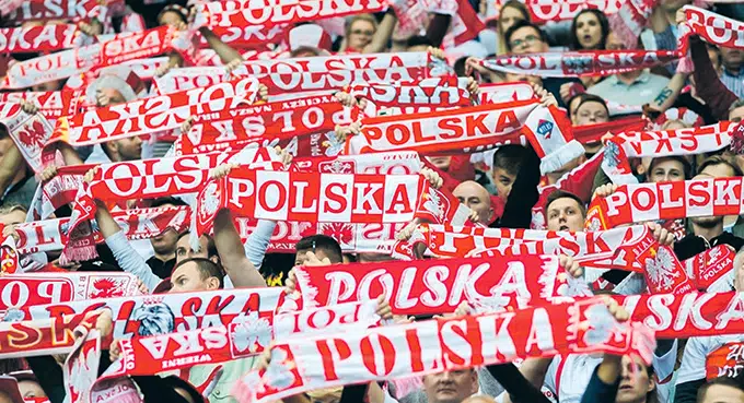 Mecz Polska – Rosja z kibicami na trybunach