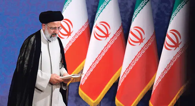 Zwycięstwo konserwatystów, cień Ameryki