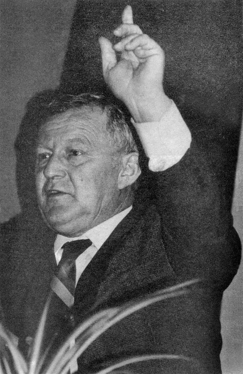 MFR – cały z Polski powojennej