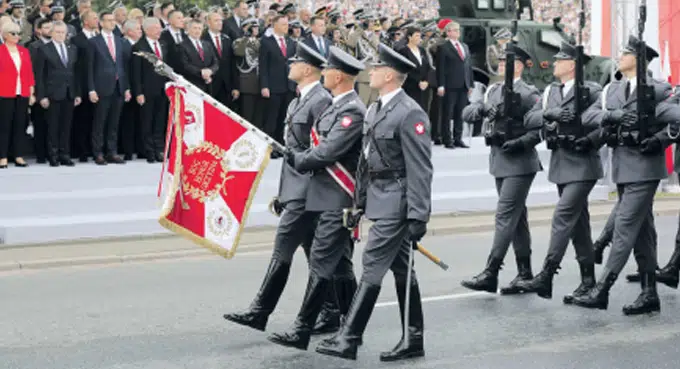 Wybudzeni ze snu o potędze