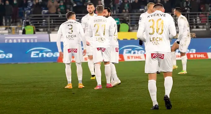 PKO Ekstraklasa: Lech kończy rok w roli lidera, a Legia outsidera
