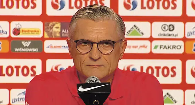 Bój o posadę z murowanym alibi