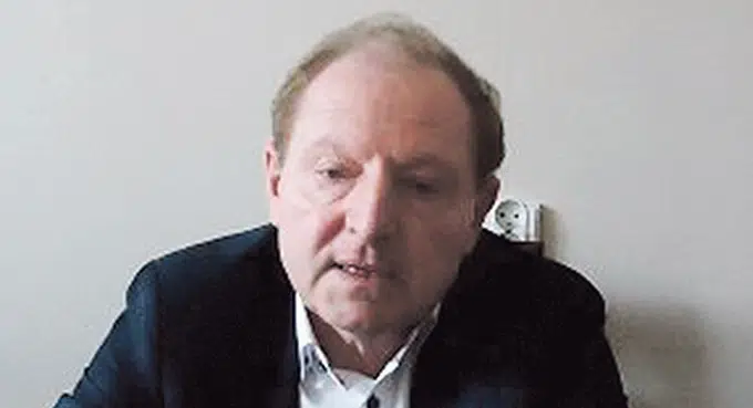 Groźba silniejsza od ruchu