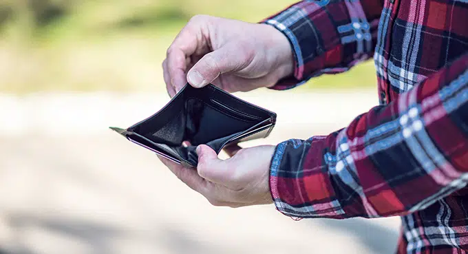 PiS bije rodziny po kieszeni