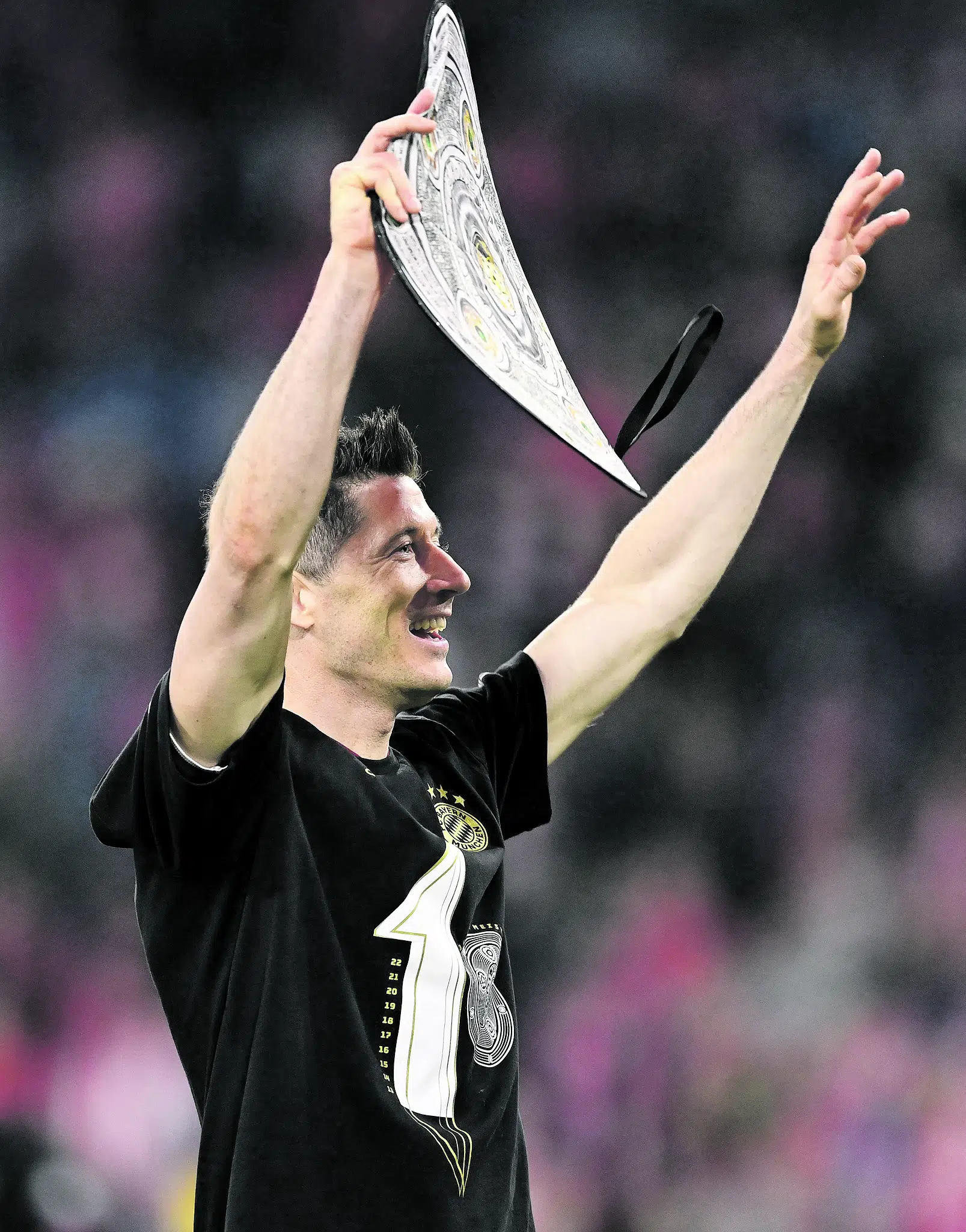 Ostatnie starcie Lewego  z Haalandem w Bundeslidze