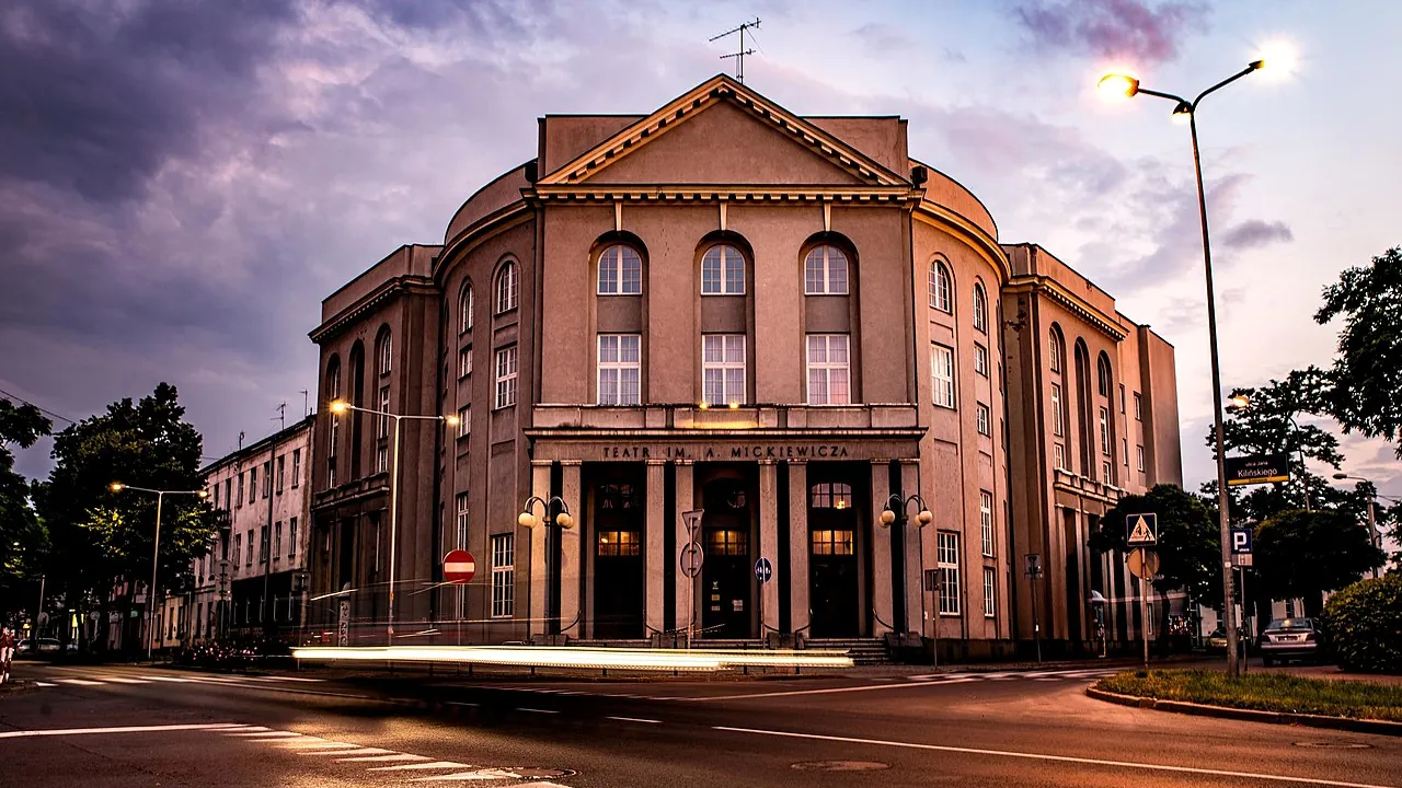 Lubaszenko dyrektorem