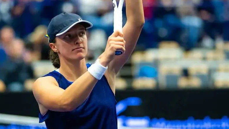 Świątek w 1/4 finału w Ostrawie